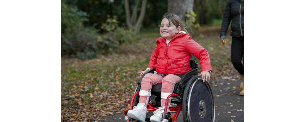 Osłony na wózki inwalidzkie dedykowane dzieciom